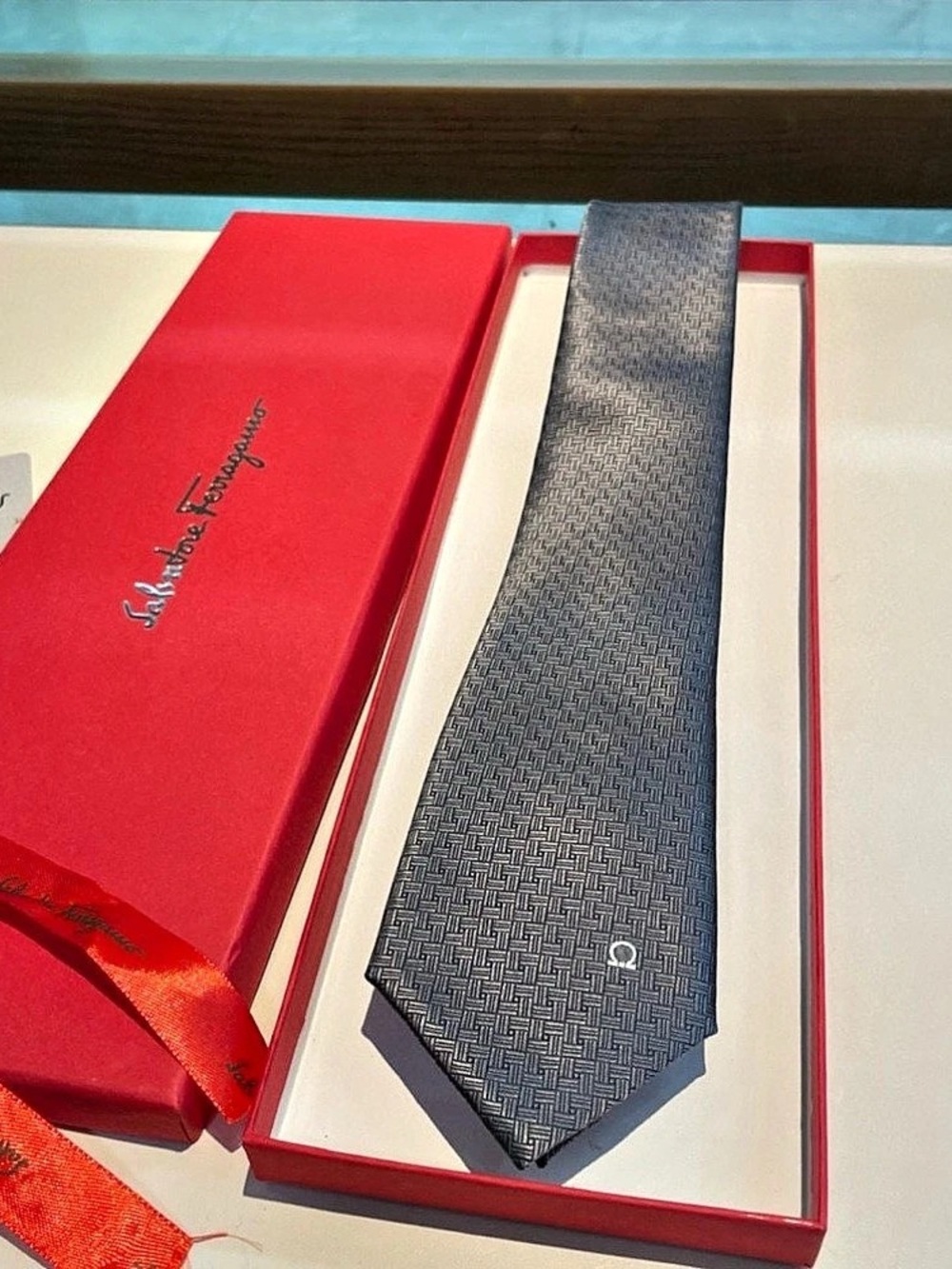 Salvatore Ferragamo Men's Geometric Silk Tie in Gray